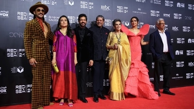 Ranveer Singh, Mini Mathur, Kabir Khan, Kapil Dev, Romi Dev, Deepika Padukone and Mohinder Amarnath at the Red Sea Film Festival in Jeddah. Ranveer Singh, Mini Mathur, Kabir Khan, Kapil Dev, Romi Dev, Deepika Padukone and Mohinder Amarnath at the Red Sea Film Festival in Jeddah.