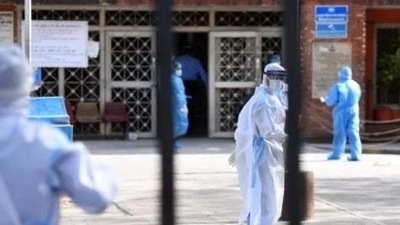 The WHO official said it will take “a few more weeks” to fully assess the efficacy of Covid vaccines against Omicron.
