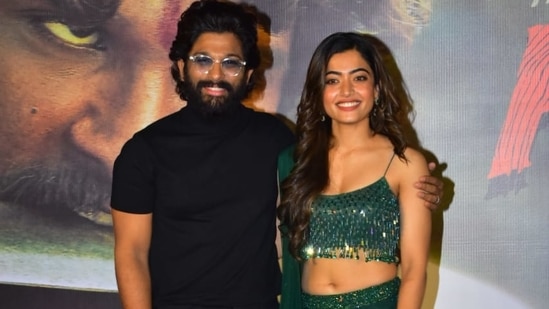 Allu Arjun and Rashmika Mandana were seen promoting their upcoming film Pushpa in Mumbai.(Varinder Chawla)
