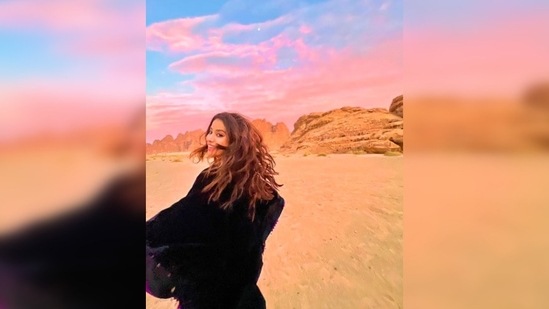 Sharing her pictures on her Instagram handle, Janhvi Kapoor captioned her post, "wander often, wonder always."(Instagram/@spacemuffin27)