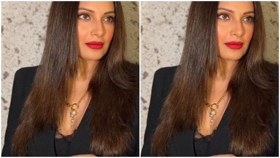 Bipasha left her long straight tresses open as she posed for the pictures.(Instagram/@bipashabasu)