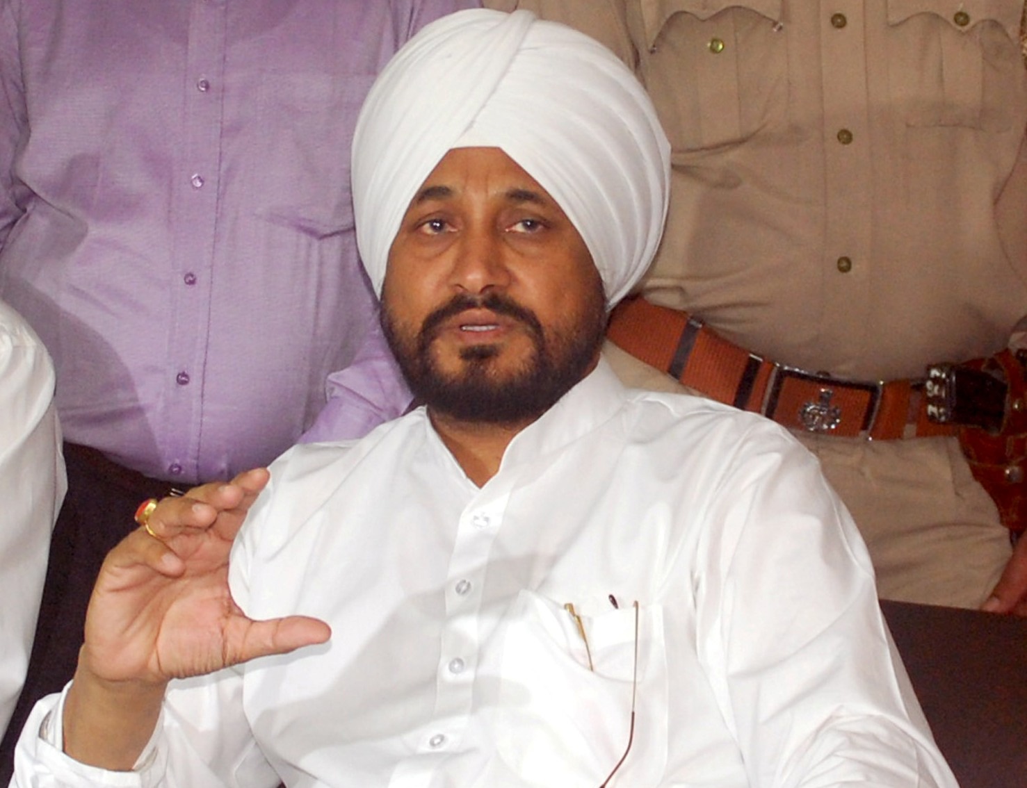 Channi paid a visit to the Golden Temple to take stock of the situation. He was accompanied by Punjab deputy chief minister Sukhjinder Singh Randhawa. (HT file photo) Channi paid a visit to the Golden Temple to take stock of the situation. He was accompanied by Punjab deputy chief minister Sukhjinder Singh Randhawa. (HT file photo)