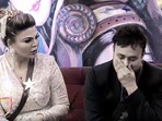 Rakhi Sawant says Ritesh doesn't sit with her. Rakhi Sawant says Ritesh doesn't sit with her.