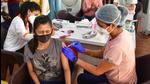 A health worker administers Covid-19 vaccine to a beneficiary during a mass vaccination drive. (HT REPRESENTATIVE PHOTO) A health worker administers Covid-19 vaccine to a beneficiary during a mass vaccination drive. (HT REPRESENTATIVE PHOTO)