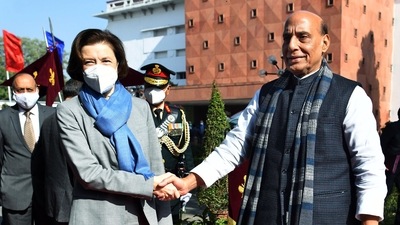 Florence Parly will also engage in a discussion organised by the Ananta Aspen Centre entitled "How does France cooperate with India to defend a rules-based Indo-Pacific region?" and moderated by Dr Mohan Kumar, Chairman of Research and Information System for Developing Countries and former Ambassador of India to France. (ANI) Florence Parly will also engage in a discussion organised by the Ananta Aspen Centre entitled "How does France cooperate with India to defend a rules-based Indo-Pacific region?" and moderated by Dr Mohan Kumar, Chairman of Research and Information System for Developing Countries and former Ambassador of India to France. (ANI)