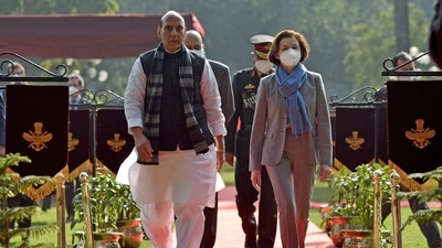 Defence Minister Rajnath Singh on Friday welcomed his French counterpart Florence Parly and attended a meeting at 'Vigyan Bhawan' in New Delhi for the 3rd Annual Defence Dialogue between India and France. (ANI) Defence Minister Rajnath Singh on Friday welcomed his French counterpart Florence Parly and attended a meeting at 'Vigyan Bhawan' in New Delhi for the 3rd Annual Defence Dialogue between India and France. (ANI)