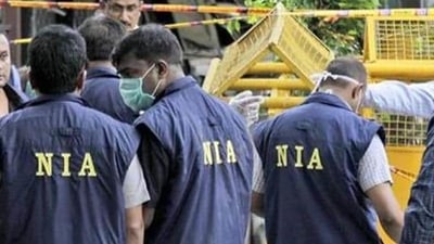 “The National Investigation Agency examined 34 terrorism-related cases related to ISIS and arrested 160 persons, including 10 alleged al-Qaeda operatives from Kerala and West Bengal, in September,” the report said. “The National Investigation Agency examined 34 terrorism-related cases related to ISIS and arrested 160 persons, including 10 alleged al-Qaeda operatives from Kerala and West Bengal, in September,” the report said.