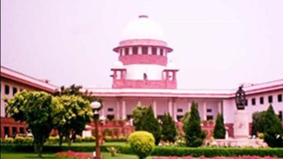 The Supreme Court on Friday set a one-week deadline for states and union territories to clear the backlog of claims for ex-gratia compensation for deaths due to Covid-19. (HT FILE PHOTO.)