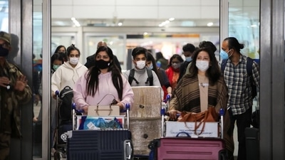 People exit from the arrival section of the Indira Gandhi International Airport in New Delhi, India. (Representational Image / REUTERS) People exit from the arrival section of the Indira Gandhi International Airport in New Delhi, India. (Representational Image / REUTERS)