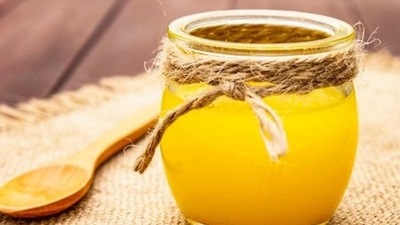 Ghee: Known for its warming nature, Ghee is a storehouse of healthy fats. It contains conjugated linoleic acid (CLA) which helps to burn cholesterol and aids weight loss. Add 1 teaspoon of pure and homemade ghee in your dal or vegetables daily during winters. (Pinterest) Ghee: Known for its warming nature, Ghee is a storehouse of healthy fats. It contains conjugated linoleic acid (CLA) which helps to burn cholesterol and aids weight loss. Add 1 teaspoon of pure and homemade ghee in your dal or vegetables daily during winters. (Pinterest)