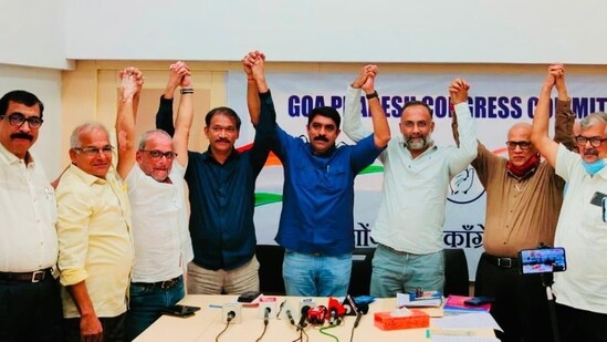 Goa Forward Party held a joint press conference with Congress on Saturday, at which the parties announced their pre-poll alliance.&nbsp;(Photo via @Goaforwardparty on Twitter)