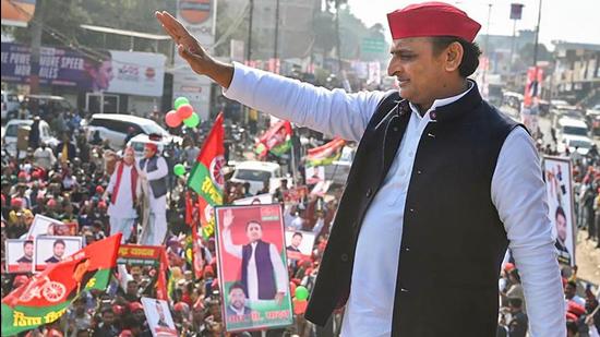 Samajwadi Party President Akhilesh Yadav during his Vijay Rath Yatra in Rae Bareli on Saturday. (PTI PHOTO.) Samajwadi Party President Akhilesh Yadav during his Vijay Rath Yatra in Rae Bareli on Saturday. (PTI PHOTO.)