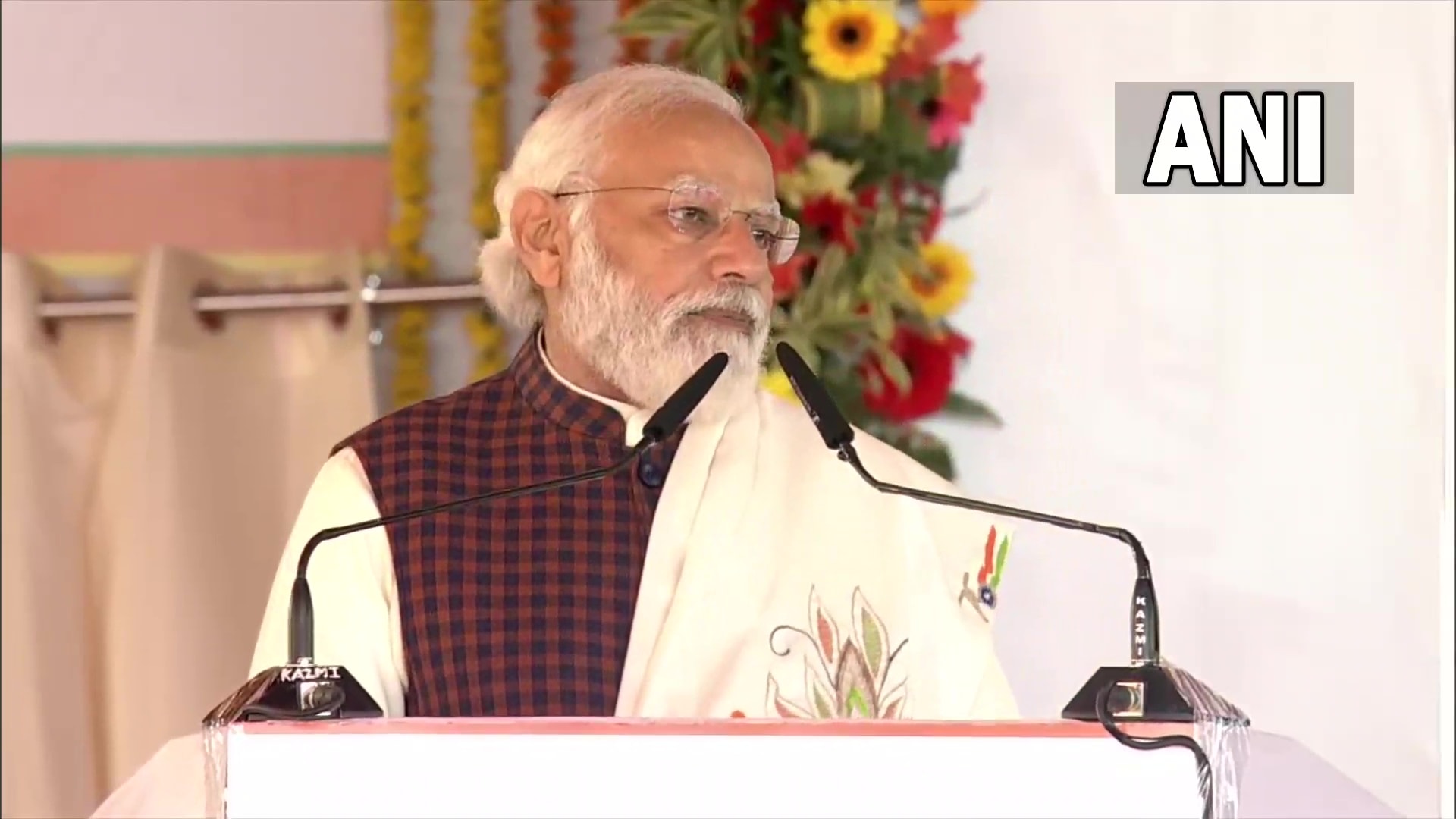PM Modi speaks in Shahjahanpur, Uttar Pradesh, on Saturday. (ANI Twitter) PM Modi speaks in Shahjahanpur, Uttar Pradesh, on Saturday. (ANI Twitter)