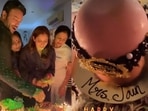 Ankita Lokhande celebrated her birthday at midnight. Ankita Lokhande celebrated her birthday at midnight.