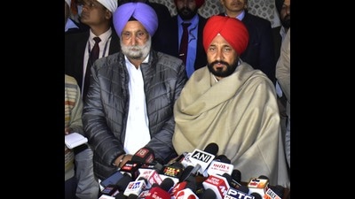 Punjab chief minister Charanjit Singh Channi addressing a press conference after paying obeisance at the Golden Temple in Amritsar on Sunday. (Sameer Sehgal /HT)