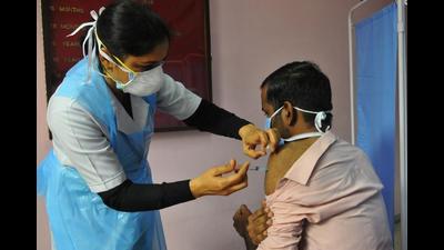 Over 97% of vaccinated Covid patients in Chandigarh are getting mild or no symptoms. (HT File Photo) Over 97% of vaccinated Covid patients in Chandigarh are getting mild or no symptoms. (HT File Photo)
