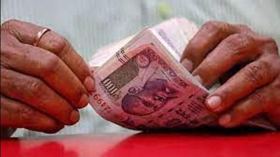The Ludhiana consumer forum, in its order, observed that it could not be disputed that the complainant had provided all the documentation, and the arrangement with a company in Dubai for a job offer had been made through the immigration consultancy. (Representative Image/Ht File)