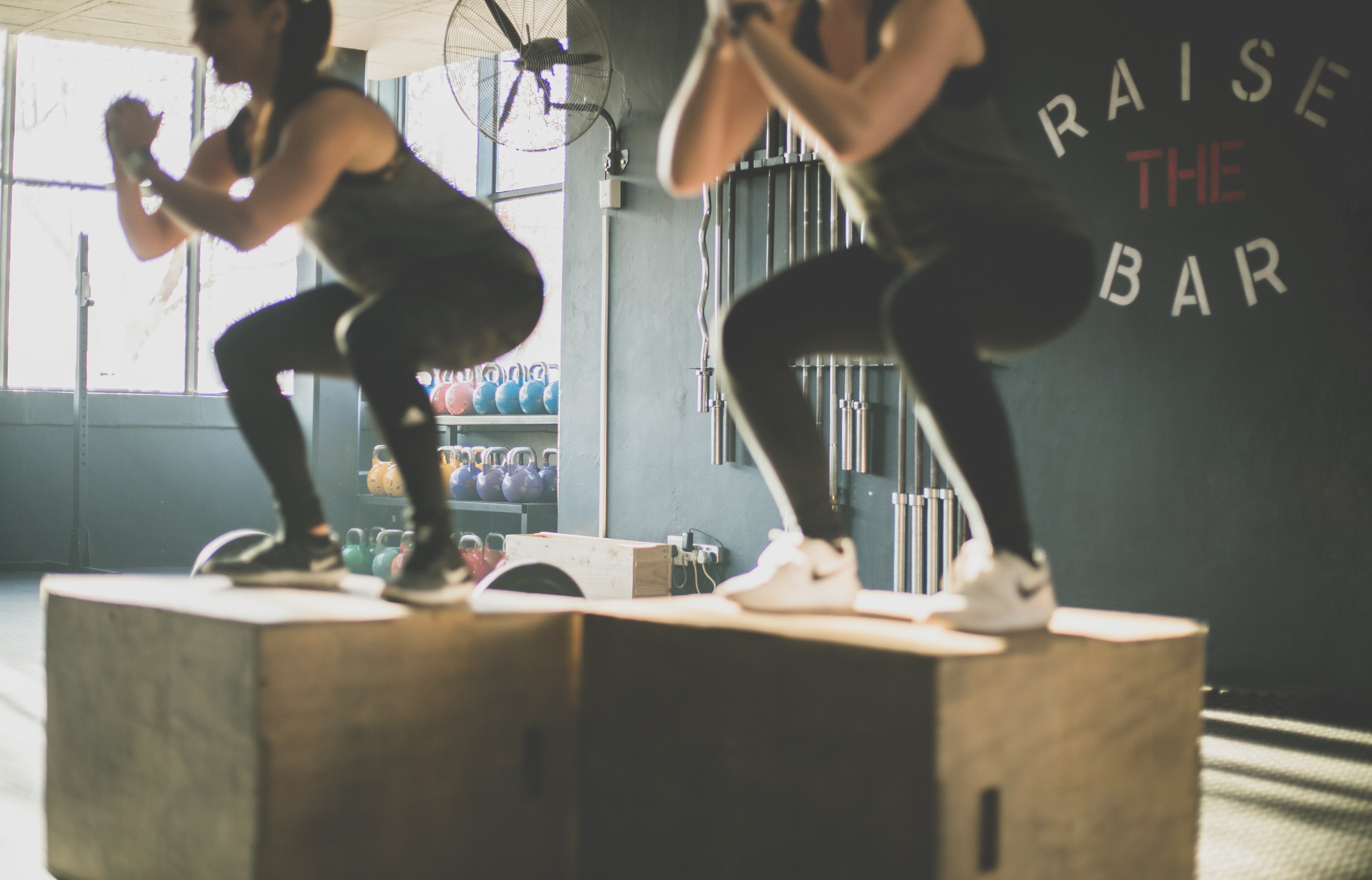 The&nbsp;omicron outbreak put a dent in people hitting the&nbsp;gym&nbsp;at the beginning of January. But the picture improved by the second week of the month (Photo by Meghan Holmes on Unsplash)