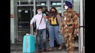 All owners, managers and care-takers of hotels, guest houses and sarais must ascertain international travel history of their guests for the past 15 days at the time of their check-in, as per Chandigarh administration’s order. (HT File Photo)