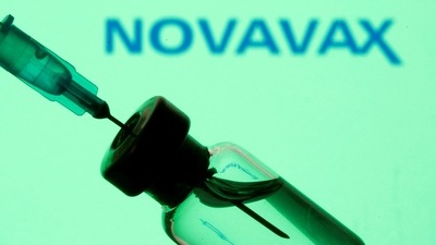 Novavax uses tiny, lab-made fragments of a protein found on the surface of the coronavirus spike. (REUTERS)