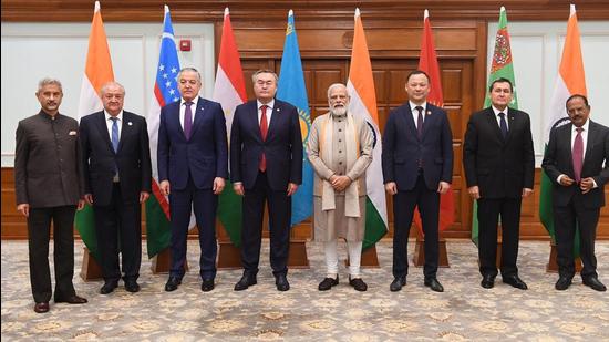 Jaishankar and National Security Adviser Ajit Doval were also present at the meeting between Modi and the foreign ministers. (@Narendramodi/Twitter)