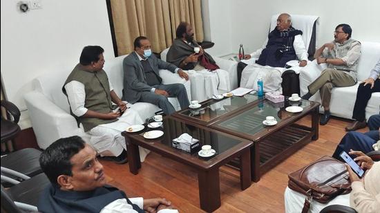 Opposition parties met at 9.45am on Monday at Congress leader Mallikarjun Kharge’s office to decide on the government’s invitation to five paeties and decided to turn down the invite. Opposition parties met at 9.45am on Monday at Congress leader Mallikarjun Kharge’s office to decide on the government’s invitation to five paeties and decided to turn down the invite.