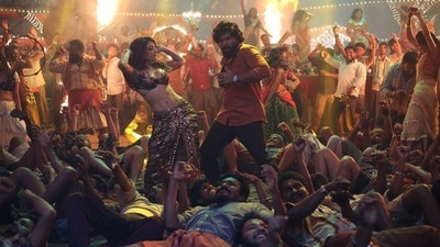 Samantha Ruth Prabhu posts picture with Allu Arjun from her song in the film Pushpa. (Instagram) Samantha Ruth Prabhu posts picture with Allu Arjun from her song in the film Pushpa. (Instagram)
