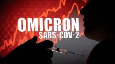 The first case of the Omicron variant of the coronavirus in Maharashtra’s Navi Mumbai was detected in Vashi on Monday. (REUTERS/File)