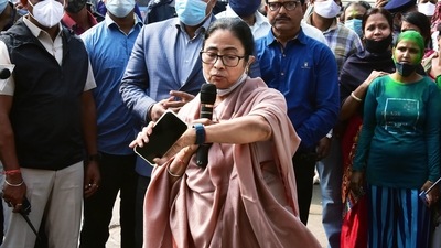 The counting of votes for 144 wards of Kolkata Municipal Corporation (KMC) began at 8 am on December 21. (ANI) The counting of votes for 144 wards of Kolkata Municipal Corporation (KMC) began at 8 am on December 21. (ANI)