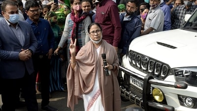 West Bengal Chief Minister Mamata Banerjee shows a victory sign at a celebration of Trinamool Congress (TMC) victory in the Kolkata Municipal Corporation (KMC) elections at her residence in Kolkata. (ANI) West Bengal Chief Minister Mamata Banerjee shows a victory sign at a celebration of Trinamool Congress (TMC) victory in the Kolkata Municipal Corporation (KMC) elections at her residence in Kolkata. (ANI)