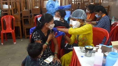 The government has asked citizens to ensure that they do not miss out or delay the second dose of the Covid-19 vaccine. (HT Photo) The government has asked citizens to ensure that they do not miss out or delay the second dose of the Covid-19 vaccine. (HT Photo)
