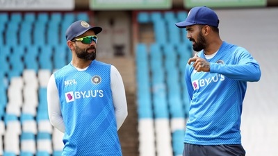 Indian Test captain Virat Kohli with teammate KL Rahul during a practice session ahead of the first Test match between India and South Africa, at Super Sport Park in Centurion on Tuesday. (ANI) Indian Test captain Virat Kohli with teammate KL Rahul during a practice session ahead of the first Test match between India and South Africa, at Super Sport Park in Centurion on Tuesday. (ANI)