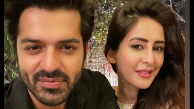 Rumours suggest that Chahatt Khanna and Rohan Gandotra are dating for months now (Photo: Instagram/chahattkhanna) Rumours suggest that Chahatt Khanna and Rohan Gandotra are dating for months now (Photo: Instagram/chahattkhanna)