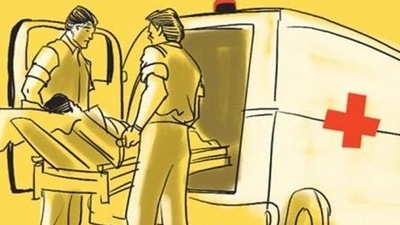 Three persons were killed and 19 others injured in two separate road accidents in Madhya Pradesh's Panna and Barwani districts on Wednesday Three persons were killed and 19 others injured in two separate road accidents in Madhya Pradesh's Panna and Barwani districts on Wednesday