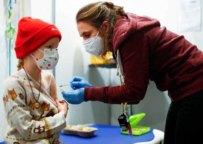 The only way to break this cycle of Covid transmission is to vaccinate the susceptible population, say experts. (REUTERS Representative)