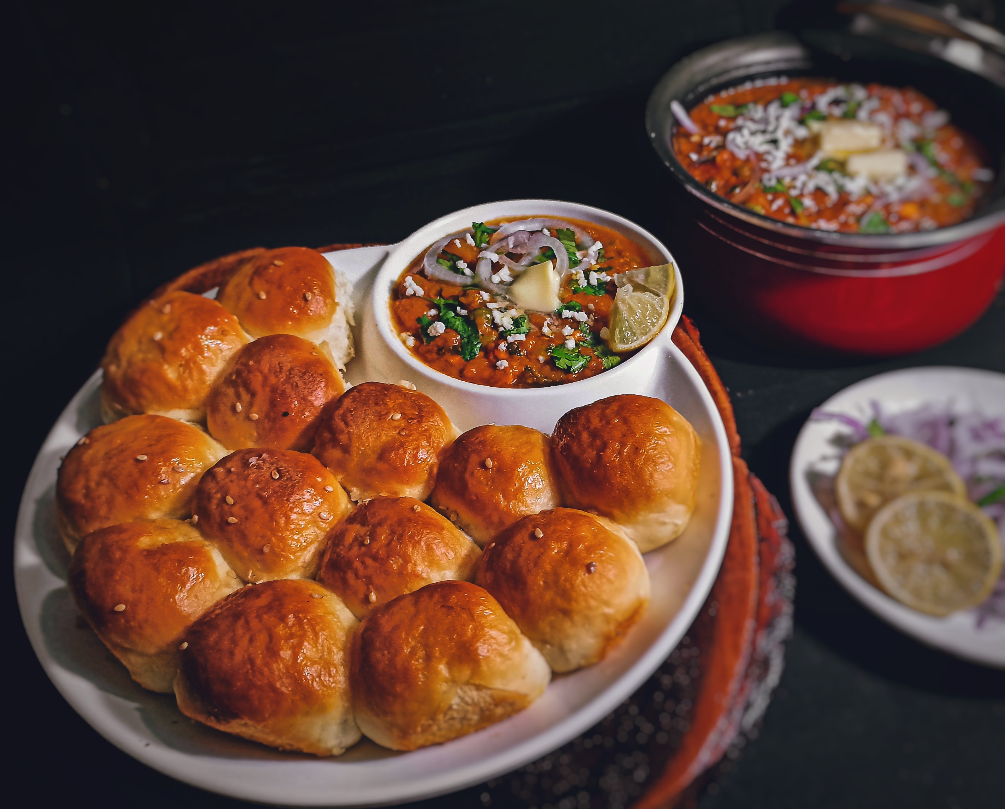 Swiggy shared besides samosa people ordered pav bhaji too. (Unsplash) Swiggy shared besides samosa people ordered pav bhaji too. (Unsplash)