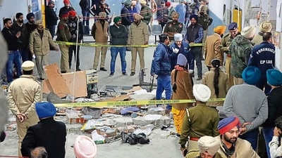 Police cordoning off the Ludhiana court blast site on Thursday. (HT Photo) Police cordoning off the Ludhiana court blast site on Thursday. (HT Photo)