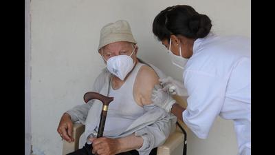 The Chandigarh health services director has urged residents to get vaccinated at the earliest. (HT Photo)