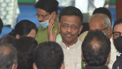 TMC minister Firhad Hakim declared as next mayor of Kolkata in a party meeting on Thursday. (Samir Jana/HT Photo) TMC minister Firhad Hakim declared as next mayor of Kolkata in a party meeting on Thursday. (Samir Jana/HT Photo)