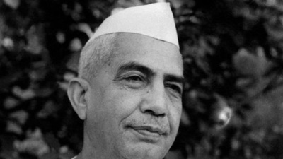 Former PM Chaudhary Charan Singh (Twitter/Akhilesh Yadav) Former PM Chaudhary Charan Singh (Twitter/Akhilesh Yadav)