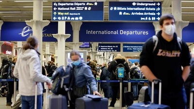 Passengers wait to board a Eurostar train at St Pancras International station in London. (AFP File Photo)