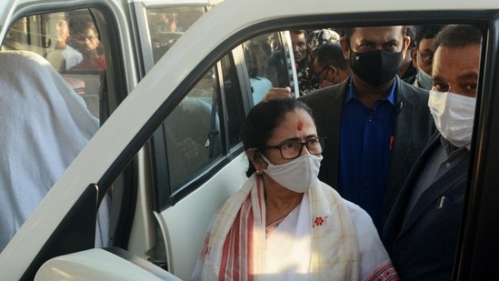 West Bengal chief minister Mamata Banerjee arrives to offer prayers at Maa Kamakhya temple, in Guwahati on Tuesday.(ANI File Photo) West Bengal chief minister Mamata Banerjee arrives to offer prayers at Maa Kamakhya temple, in Guwahati on Tuesday.(ANI File Photo)