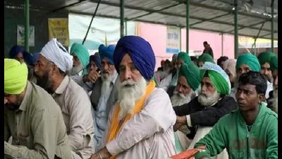 32 farm organisations, part of the SKM, have decided that they will not back any other political party. (HT FILE PHOTO FOR REPRESENTATIVE PURPOSES ONLY) 32 farm organisations, part of the SKM, have decided that they will not back any other political party. (HT FILE PHOTO FOR REPRESENTATIVE PURPOSES ONLY)