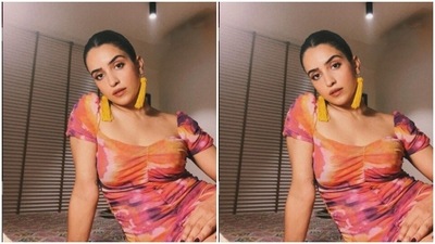 With mobility training, Sanya Malhotra shows us how it's done (Instagram/@sanyamalhotra_)
