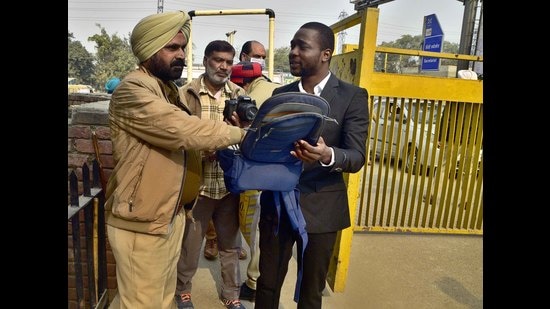 Though courts resumed on Friday, the spot where the bomb exploded was sealed by police personnel and other investigating agencies. All senior officers with the force were deputed at the court complex on security duty. (Gurpreet Singh/HT File)