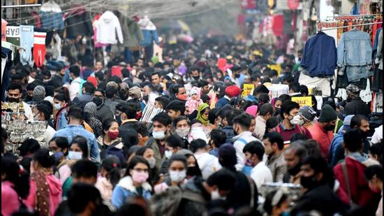 Crowds at Sarojini Nagar market on Thursday. (ANI)