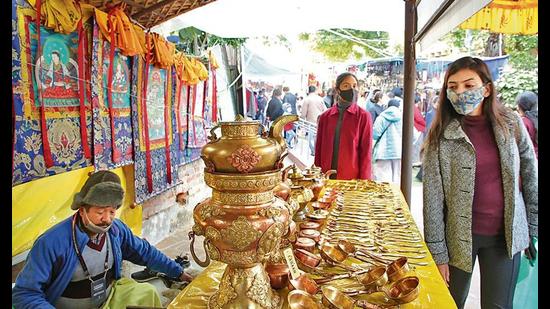 Dilli Haat and 6 other art and craft markets in India to shop and eat