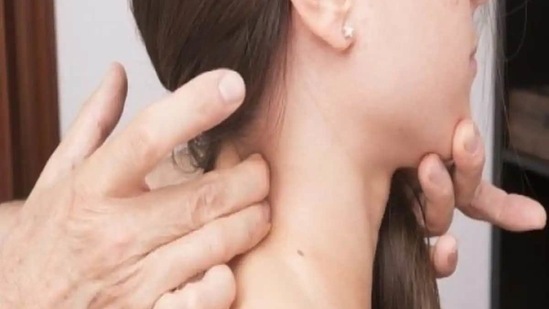 Massage the neck - In case you have someone for company, ask them to massage the area near to the neck. This helps in stimulating the blood circulation the throat-neck region, and helps in raising the oxygen level, thereby stopping the hiccups.