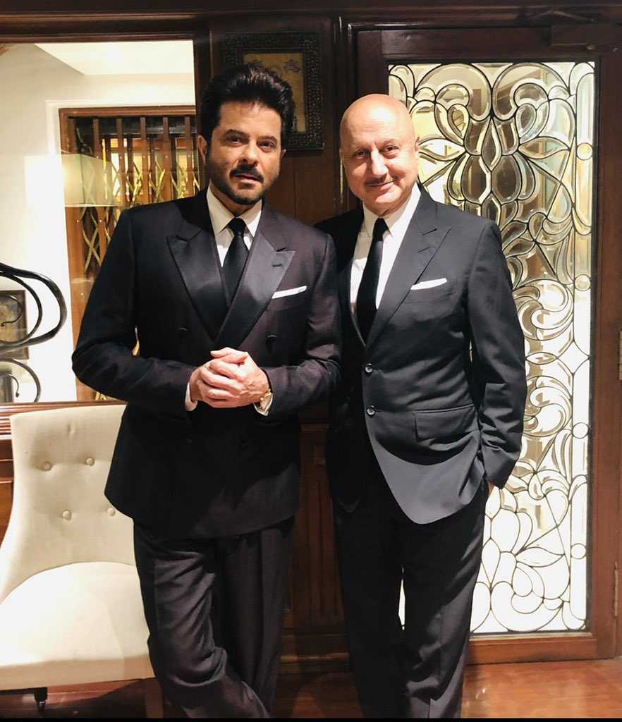Anupam Kher wishes Anil Kapoor on his birthday.
