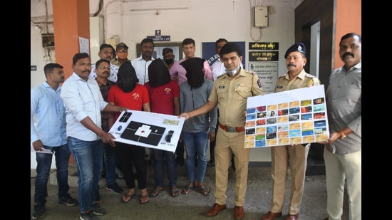 3 arrested in Thane for cloning at least 414 ATM cards, stealing money ...